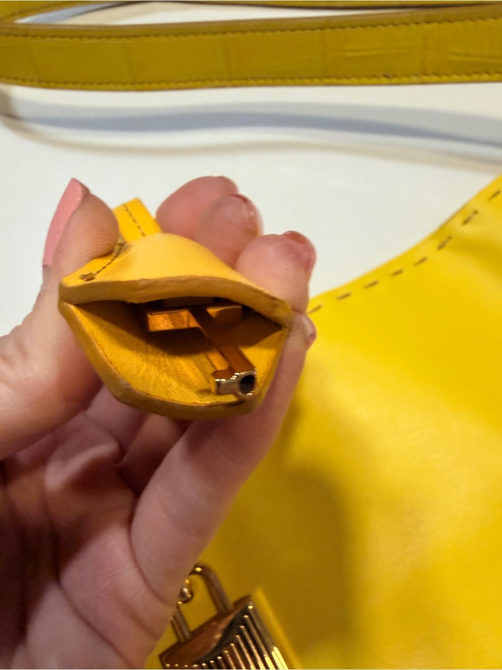 Tom Ford Large Yellow Leather Shopping Tote Shoulder Bag Italy - Picture 4 of 9